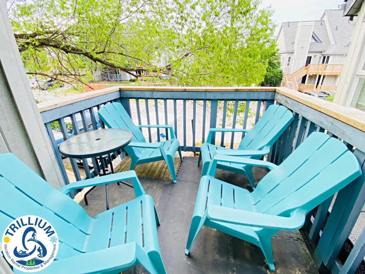 Cozy Studio Loft With 2 Baths Next To Slopes Blue Mountains Εξωτερικό φωτογραφία